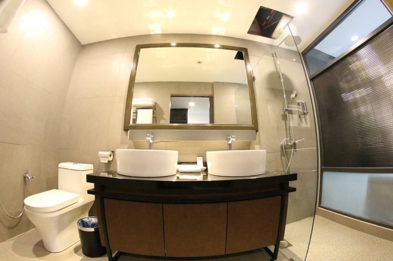 Bedrock Hotel Ipoh Zewnętrze zdjęcie